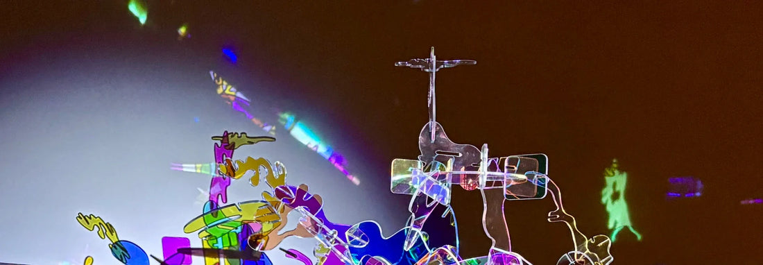 LÆV - THE NEW VISUAL EXPERIENCE